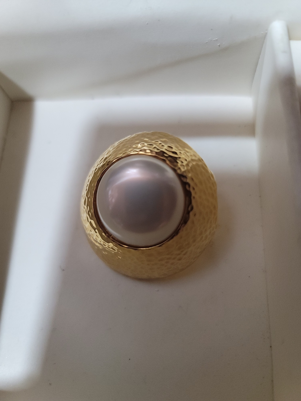 Vintage Ellen Kiam Gold with Pearl Center Pendant